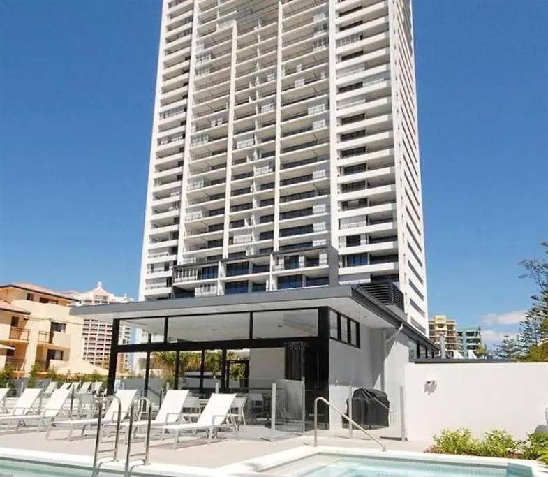 Luxury Broadbeach Apartment With Ocean Views Gold Coast