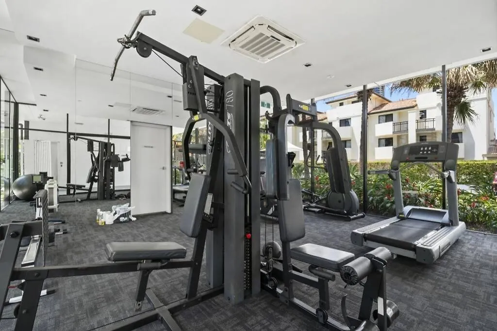 Luxury Broadbeach Apartment With Ocean Views Gold Coast