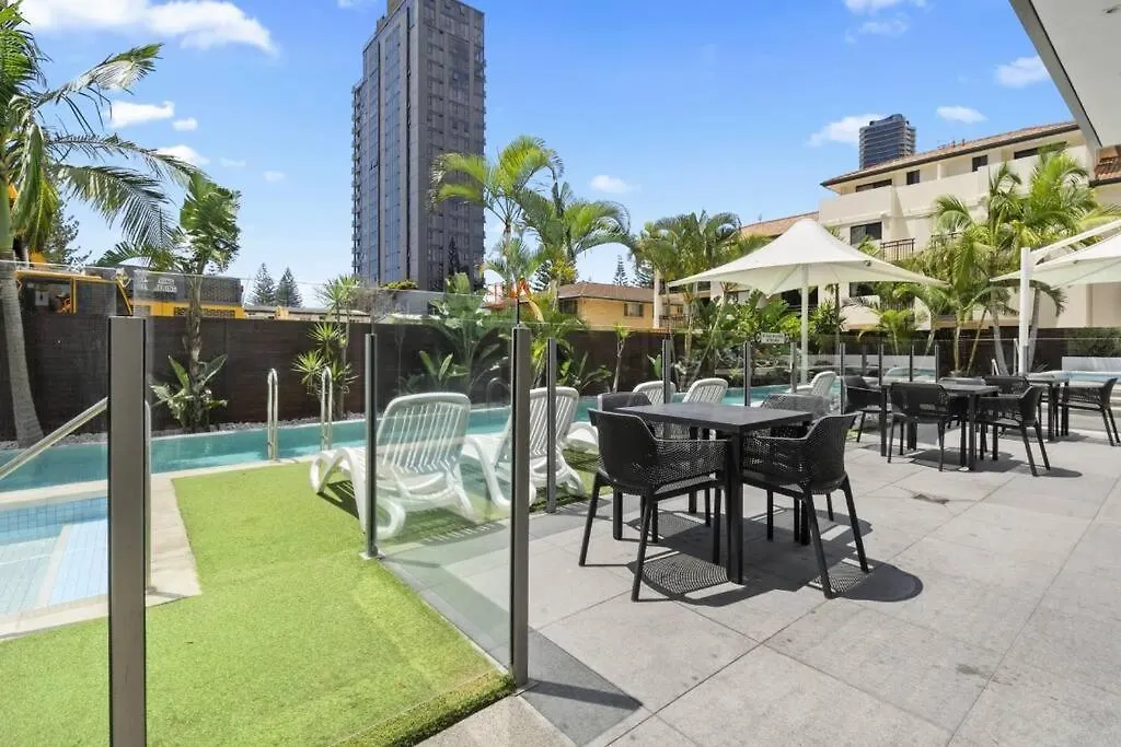 Luxury Broadbeach Apartment With Ocean Views Gold Coast 0*,  Australia