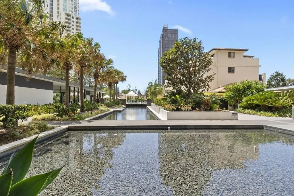 Luxury Broadbeach Apartment With Ocean Views Gold Coast